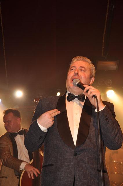 min 2011 12 10 cabaret sauvage 459